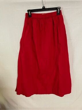 Classic Red Elastic-Waist Midi Skirt